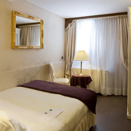 Maison Venezia | Una Esperienze-2